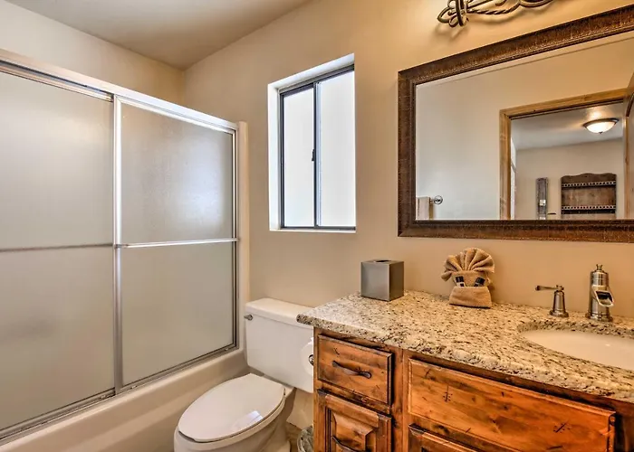 Steps To Golf Course: W/ Grill In Pinetop!